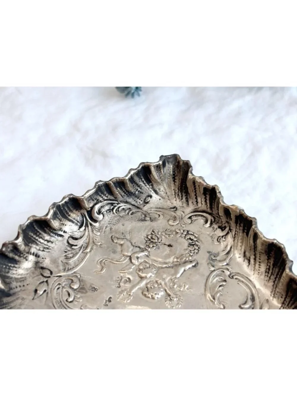 RARE Repousse Cherub Floral Vintage Sterling Silver Heart Shaped Scalloped Dish